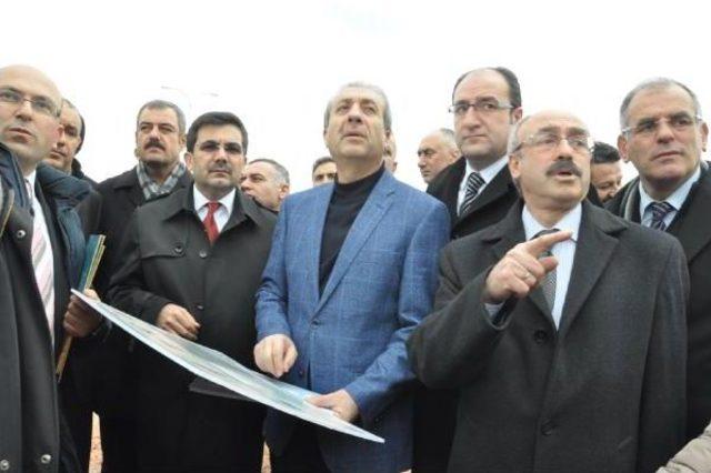 Bakan Eker: Muhalefet Doğru İşe Kızıyor 1