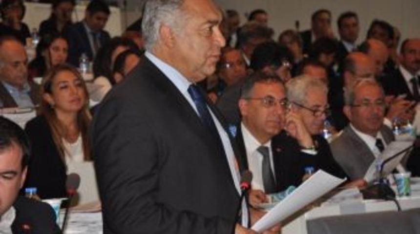 Ak Partili Doğan&rsquo;dan Stad &Ccedil;ıkışı