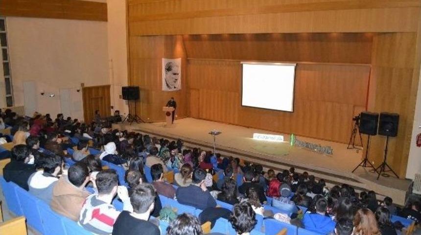 C&uuml;&rsquo;de &lsquo;3 Dakikada Hayalini Anlat&rsquo; Konulu Seminer D&uuml;zenlendi