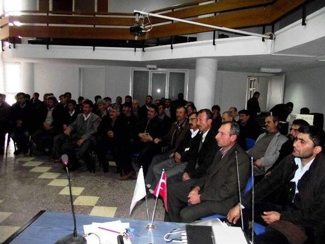 Doğanşehir&rsquo;de K&uuml;&ccedil;&uuml;kbaş Hayvancılğın Sorunları Toplantısı Yapıldı 1