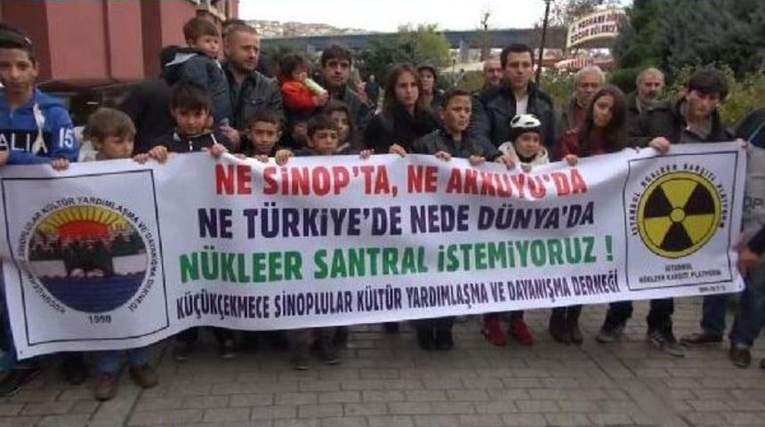 Biberonu İle  N&uuml;kleer Karşıtı Eyleme Katıldı