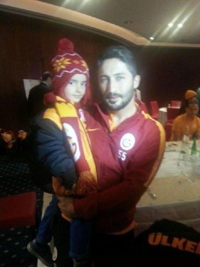 Faciada &Ouml;len Madencinin Oğlu Galatasaraylı Futbolcularla Buluştu (Fotoğraflı) 2