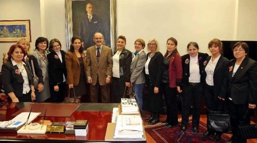Chp İl Kadın Kollarından Başkan B&uuml;y&uuml;kerşen&rsquo;e Ziyaret