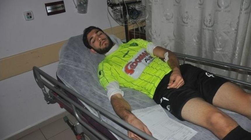 Futbolcu &Ouml;l&uuml;mden D&ouml;nd&uuml;