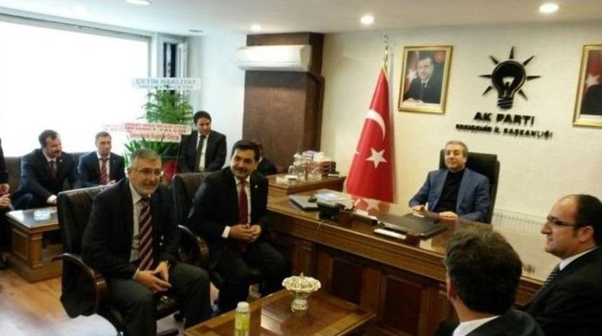 Bakan Eker&rsquo;in &rsquo;yoğurt Ve Kaymak Bakanı&rsquo; İle İlgin&ccedil; Diyaloğu