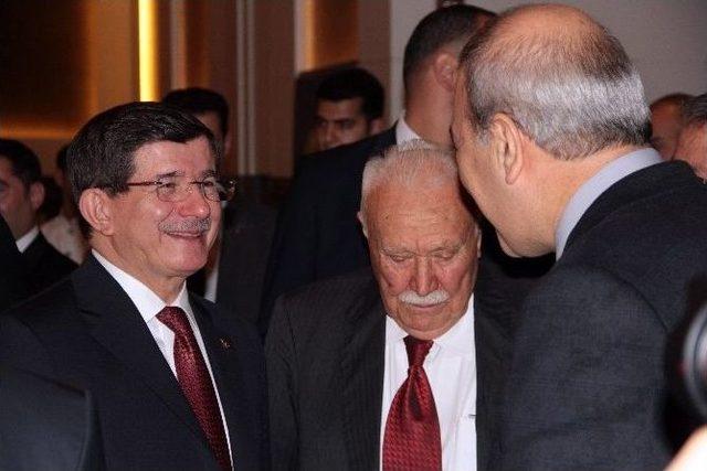 Başbakan Davutoğlu Ato’nun 120. Yıl Ödül Töreni’ne Katıldı