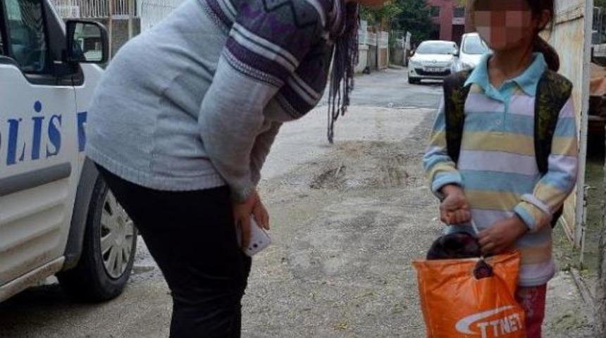 Dilendirilen 3 Kardeşi, Vatandaş Polise Teslim Etti