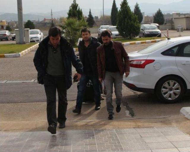 Kahramanmaraş ta 1 Polis G&ouml;zaltına Alındı, 1 i Aranıyor 1