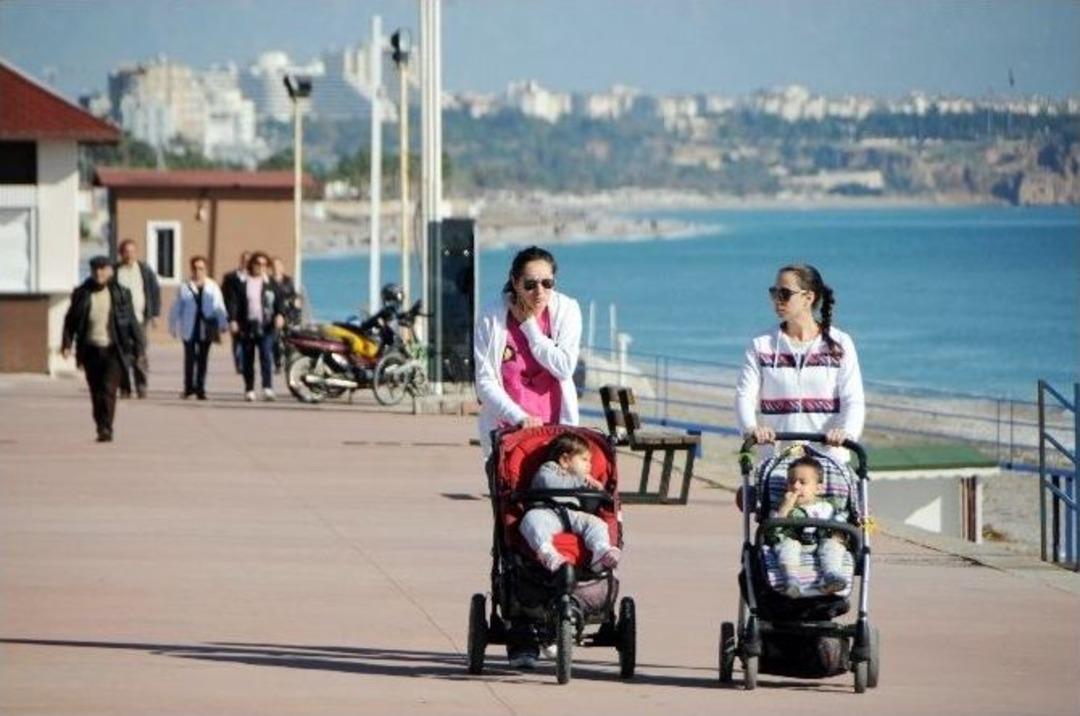 Antalya&rsquo;da Yazdan Kalma Hafta Sonu