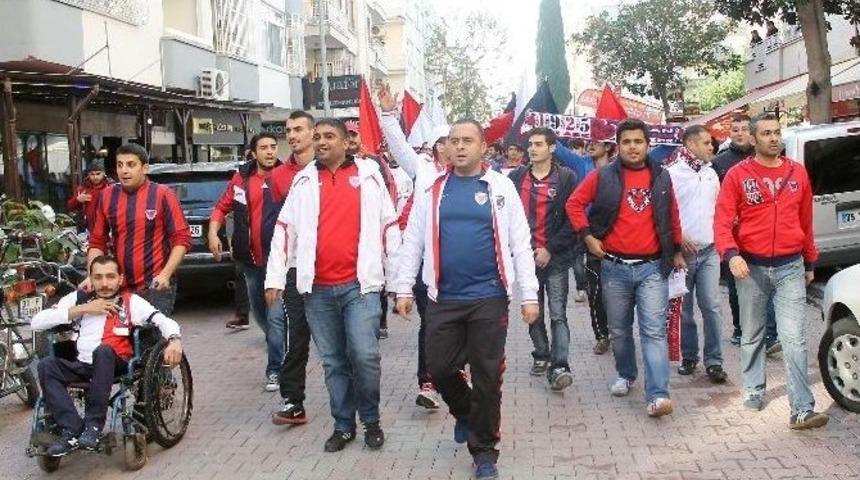 Mersinli Taraftarlar Tff&rsquo;yi Protesto Etti