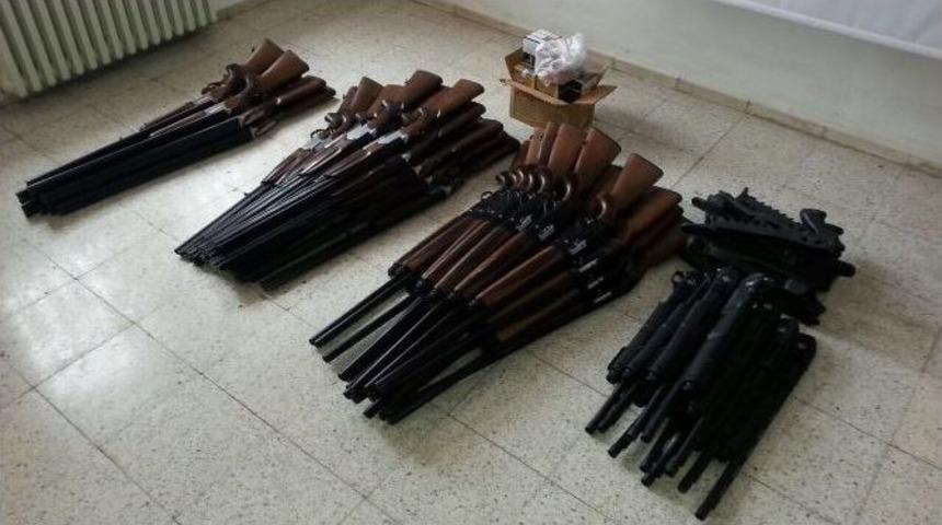 Y&uuml;ksekova&rsquo;da 59 Adet Av T&uuml;feği Ele Ge&ccedil;irildi