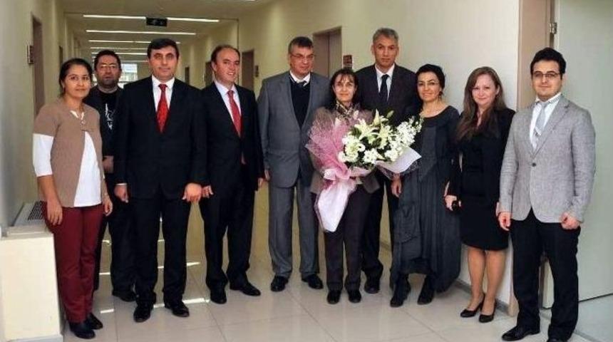Ad&uuml; Sağlık Bilimleri Enstit&uuml;s&uuml;&rsquo;nde Devir Teslim