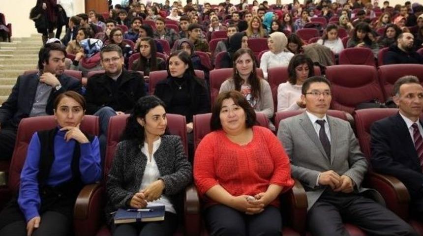 Ar&uuml;&rsquo;de Nihal Atsız Anıldı