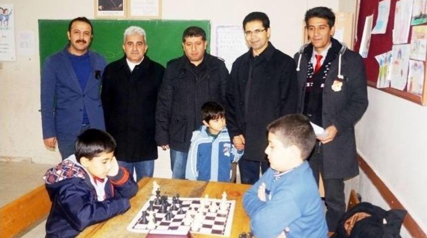Satran&ccedil; &Ccedil;ocuklar Ligi 1. Tur Turnuvası Başladı