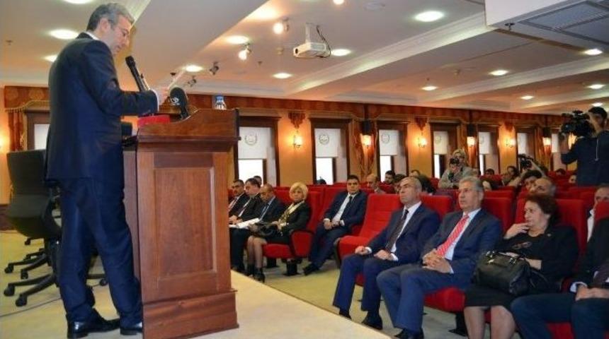 &rsquo;suriyeli Sığınmacıların Hukuki Stat&uuml;leri Ve T&uuml;rkiye&rsquo;de Yaşadığı Hukuki Sorunlar&rsquo; Paneli