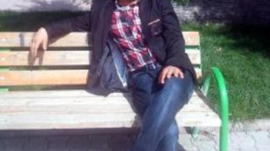 Gen&ccedil; Marangoz Kendini İple Astı