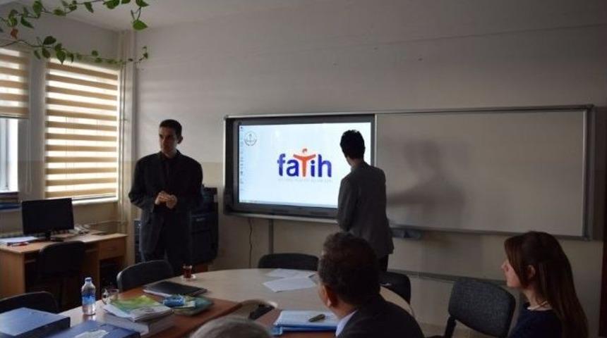 Pazarlar Anadolu Lisesi&rsquo;ne 25 Akıllı Tahta