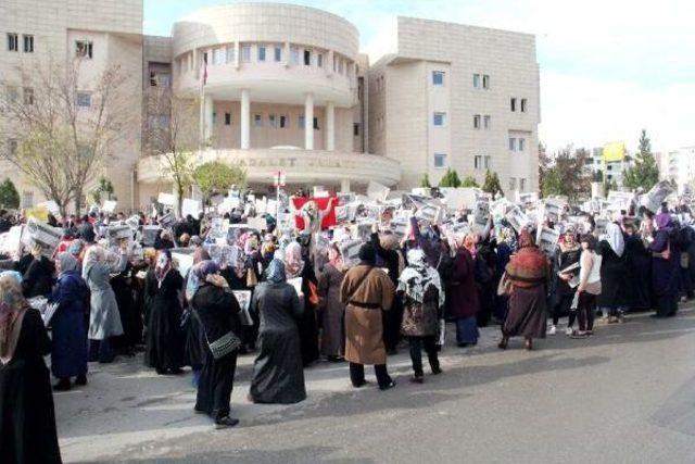 Şanlıurfa Adliyesi&rsquo;Nde &lsquo;Kendimi İhbar Ediyorum&rsquo; Protestosu 3