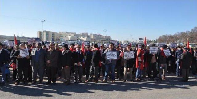 Uşak Adliyesi &Ouml;n&uuml;nde 14 Aralık Operasyonu Protestosu 3