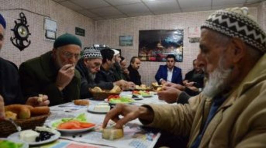 Kemalpaşa Belediyesi Taziye Evleri Kuracak