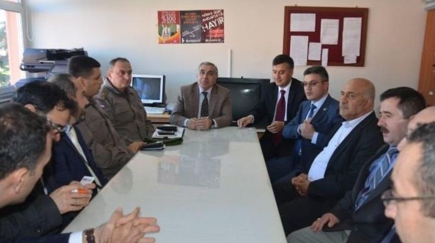 Risk Altındaki &Ccedil;ocuklara Sevgi Eli