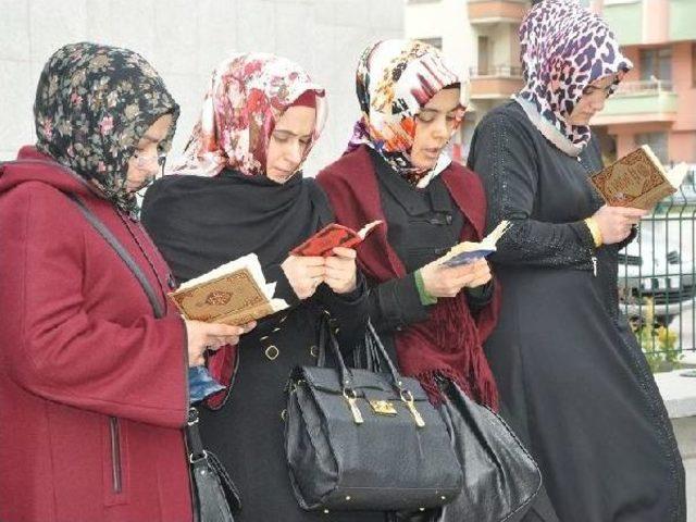 &Ccedil;orum Adliyesi &Ouml;n&uuml;nde  14 Aralık  Tepkisi 1