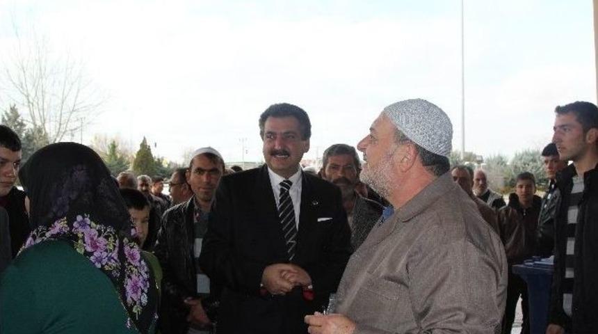 Cihanbeyli&rsquo;de Umre Yolcuları Uğurlandı