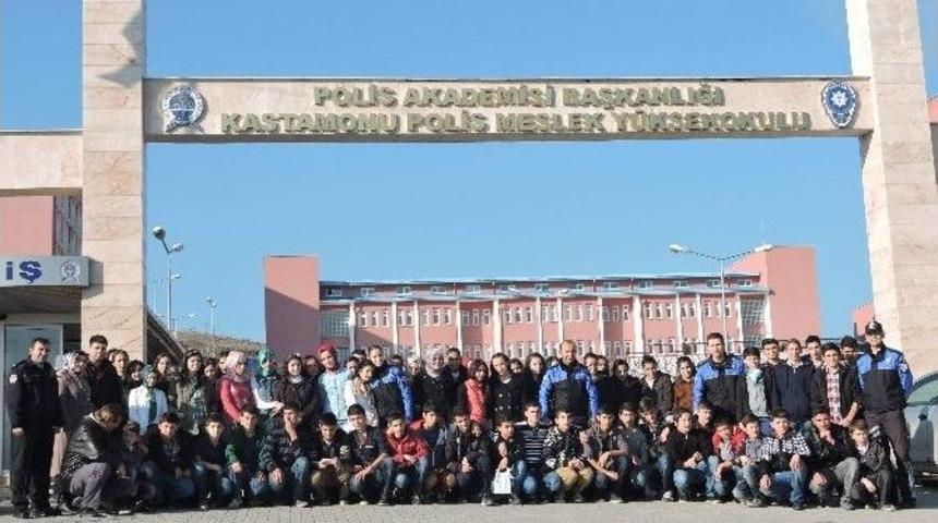 Şenpazarlı &Ouml;ğrenciler, Kastamonu&rsquo;yu Gezdi