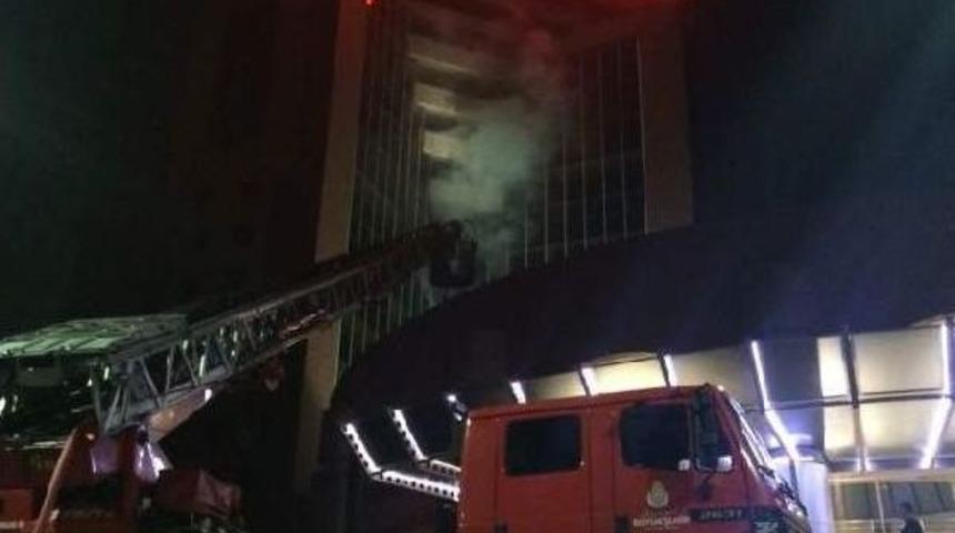 D&uuml;nya Ticaret Merkezi'nde "&ccedil;ok Hassas" Yangın