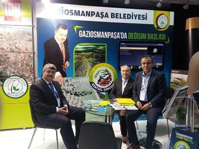 İl Özel İdare Heyeti Kentsel Dönüşüm Zirvesine Katıldı 1