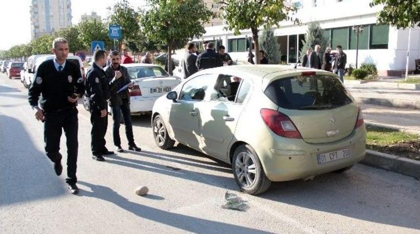 Arka Koltuğa Bıraktığı 2 Kilo Altını &Ccedil;aldırdı