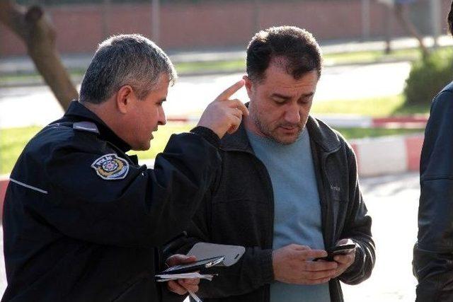 Arka Koltuğa Bıraktığı 2 Kilo Altını &Ccedil;aldırdı 2