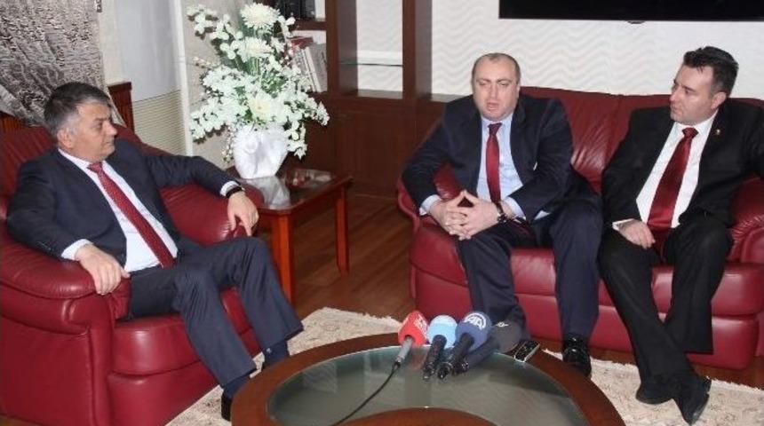 G&uuml;rcistan Acada &Ouml;zerk Devleti Başkanı Khabadze Rize&rsquo;de