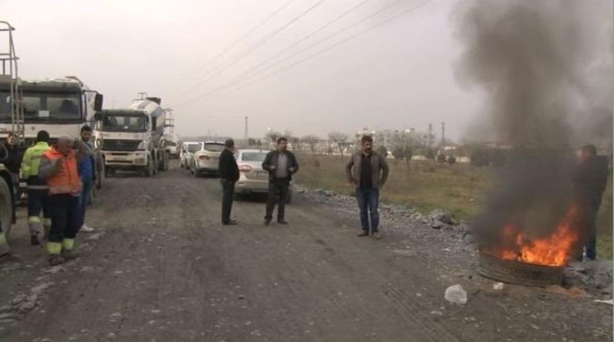 (&ouml;zel Haber) İş&ccedil;iler, Kuzey Marmara Otoyolu&rsquo;nda Eylem Yaptı