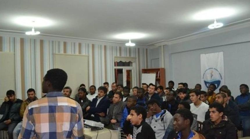 Kuder&rsquo;den Nijerli &Ouml;ğrenciler İ&ccedil;in Tanıtım Gecesi