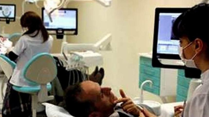 Karaer: &ldquo;diş Hekimleri Ve Ağız Diş Sağlığı Merkezi &Ccedil;alışanları &Ccedil;&ouml;z&uuml;m Bekliyor&rdquo;