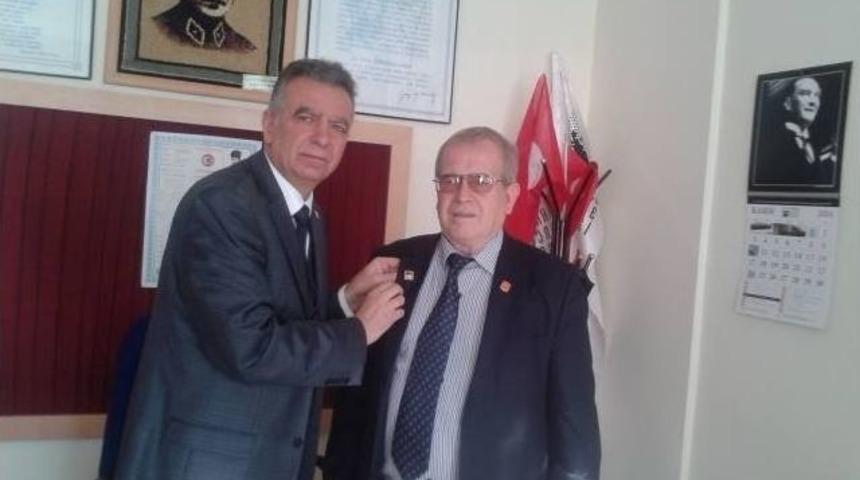 Gazilerden Atat&uuml;rk&ccedil;&uuml; D&uuml;ş&uuml;nce Derneği&rsquo;ne Anlamlı Ziyaret