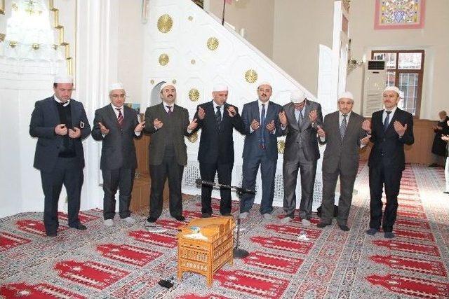 Tosya’da 100 Yıllık Cami İbadete Açıldı