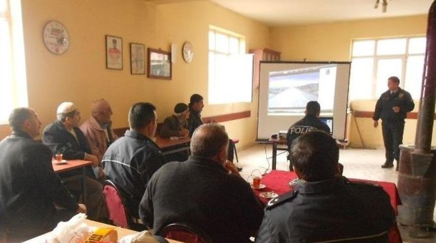 Erzurum&rsquo;da Tarım Ara&ccedil;larının G&uuml;venli Kullanımı Projesi Seminerleri Devam Ediyor