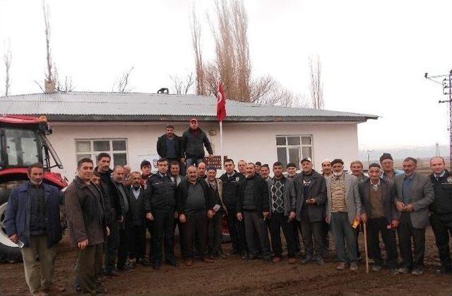 Erzurum&rsquo;da Tarım Ara&ccedil;larının G&uuml;venli Kullanımı Projesi Seminerleri Devam Ediyor 2