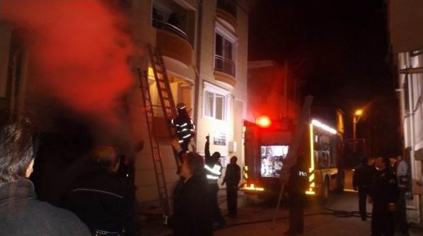 Bursa&rsquo;da Yangında Can Pazarı