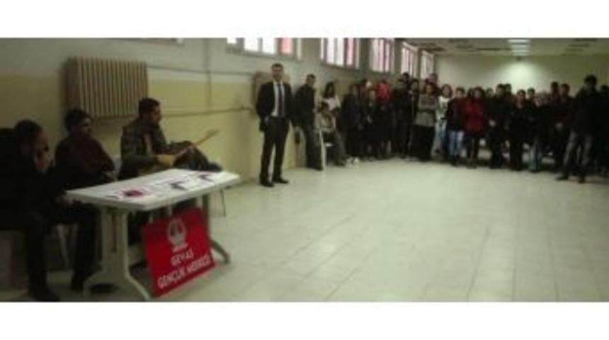 Gevaş&rsquo;ta &lsquo;o Ses Benim &Uuml;niversitede&rsquo; Yarışması