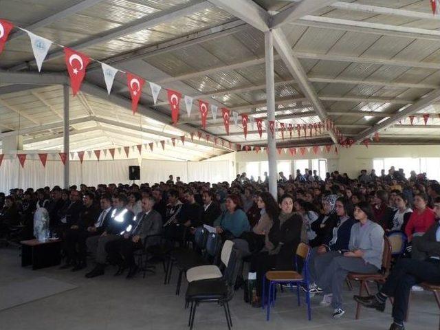 "eğer Baştan Başlasaydım" Adlı Oyun, Korkuteli&rsquo;nde Sahnelendi 1