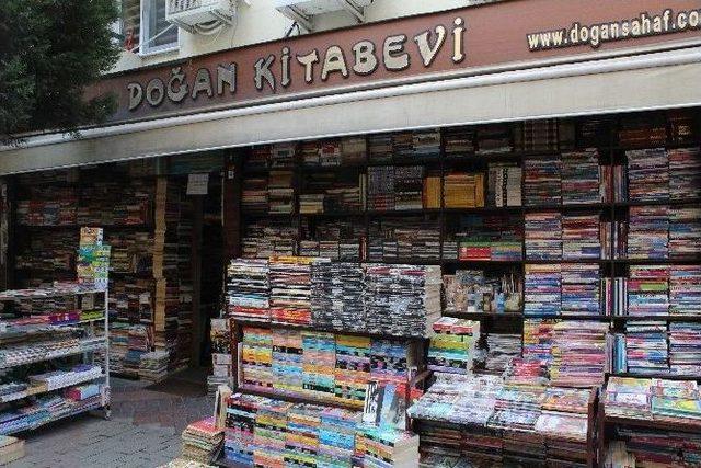 (özel Haber) Asırlık Plaklar 150 Yıl Geriye Götürüyor 3