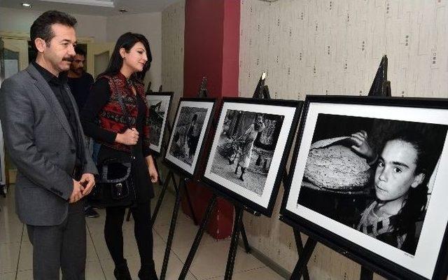 “mevsimlik Tarım İşçileri” Fotoğraf Sergisi