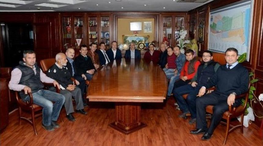 Avrasya Maratonu&rsquo;na Katılan Sporcular, Kumluca Belediyesi&rsquo;ni Ziyaret Etti