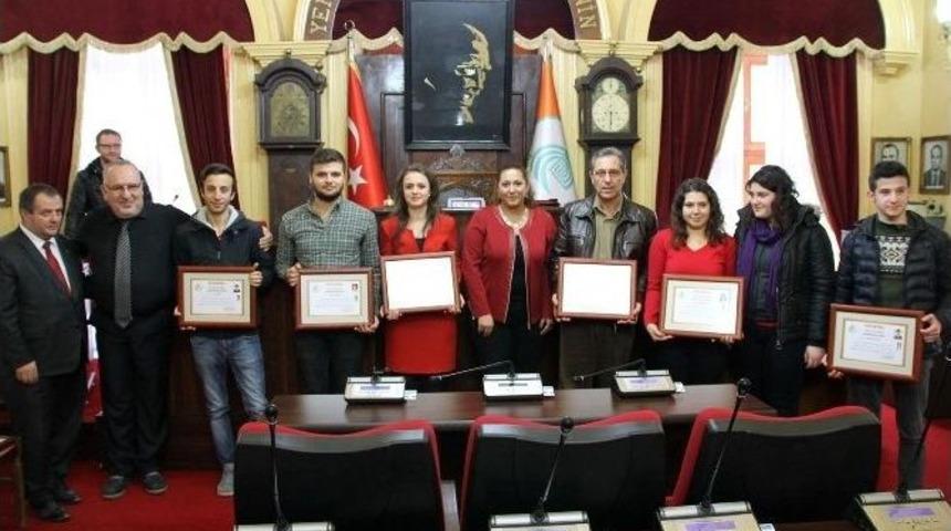 Edirne Belediyesi&rsquo;nin &Uuml;cretsiz Diksiyon Kursları Devam Ediyor