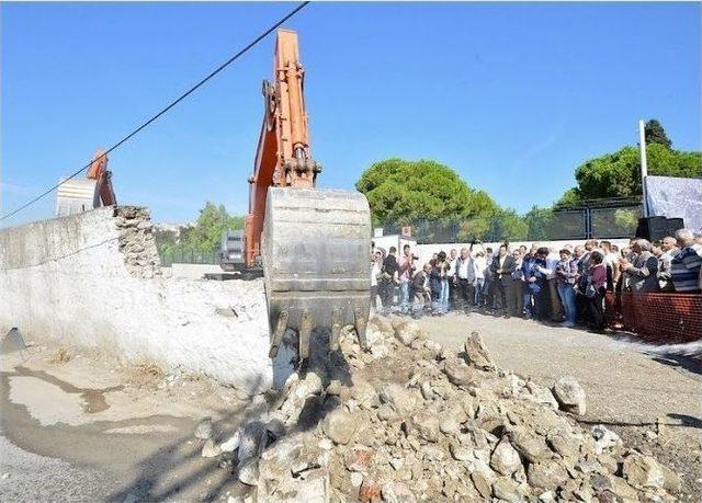 Bornova’da Yeni Yollar Açılıyor