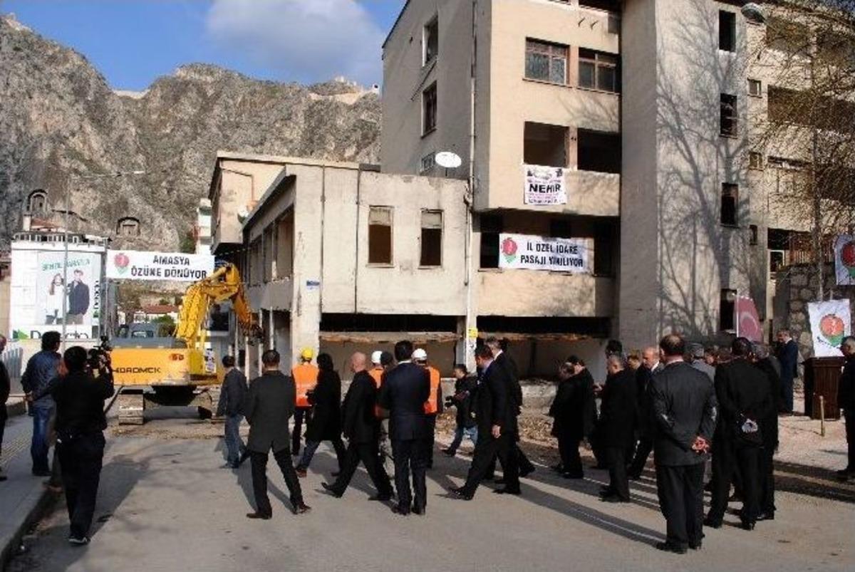 A&ccedil;ık Hava M&uuml;zesi Amasya Yıkarak G&uuml;zelleşiyor