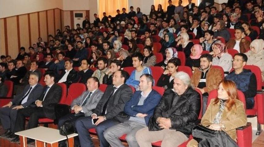 Konferans: &ldquo;divan Şiirini Anlamak&rdquo;